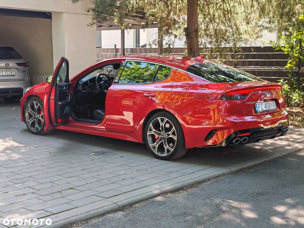 Kia Stinger 3.3 T-GDI V6 GT AWD - 27