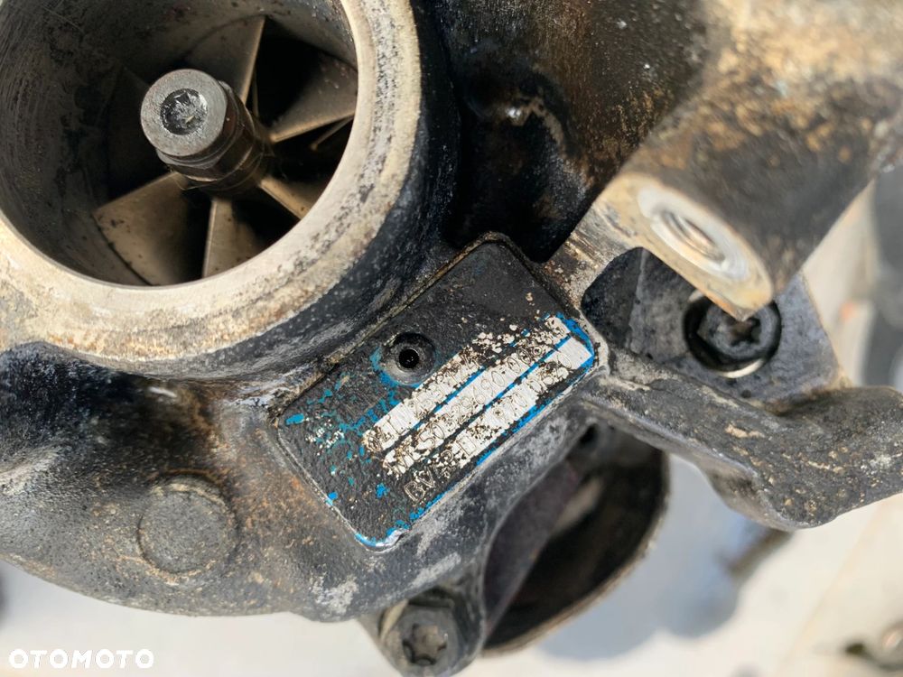 TURBINA TURBOSPRĘŻARKA VW AUDI 04L253124 - 5