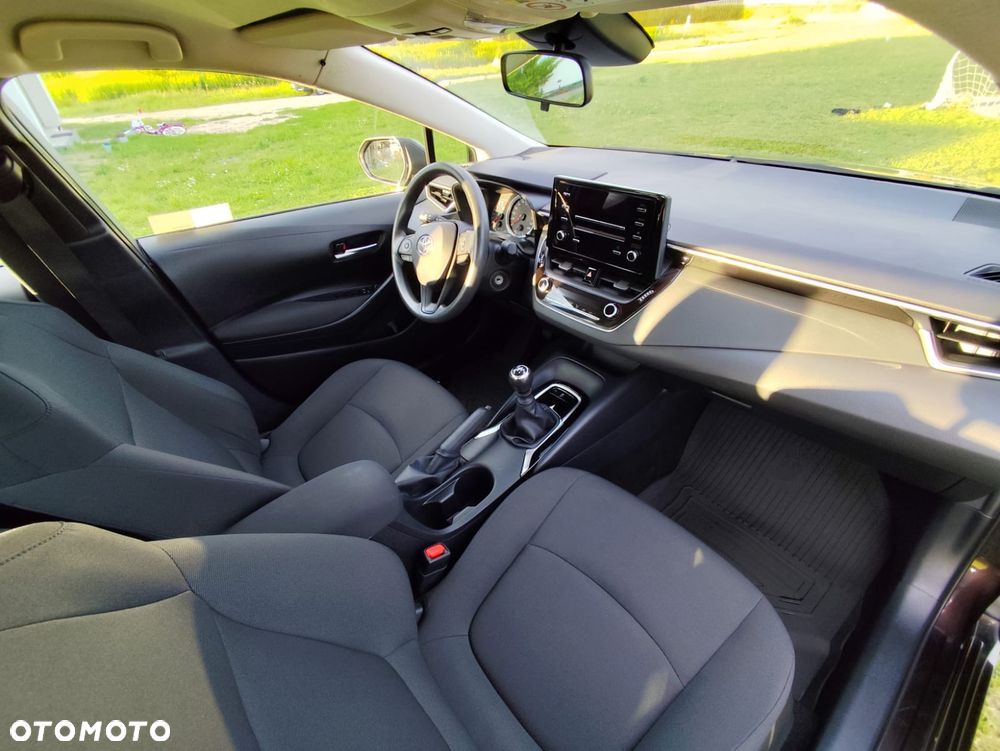 Toyota Corolla 1.6 Comfort - 14