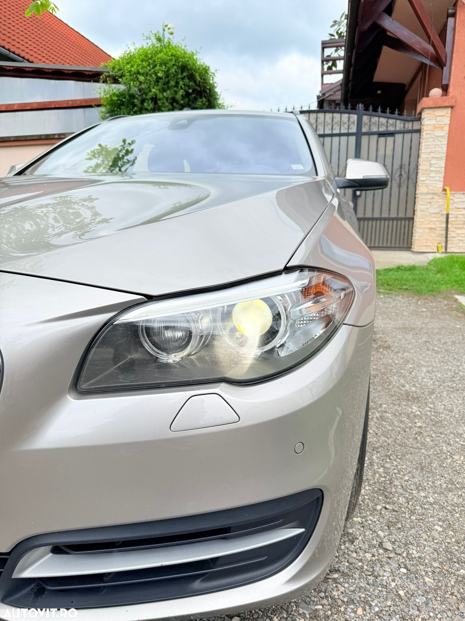 BMW Seria 5 525d Touring Sport-Aut. - 3