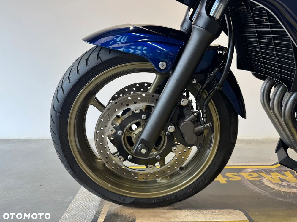 Yamaha XJ - 17