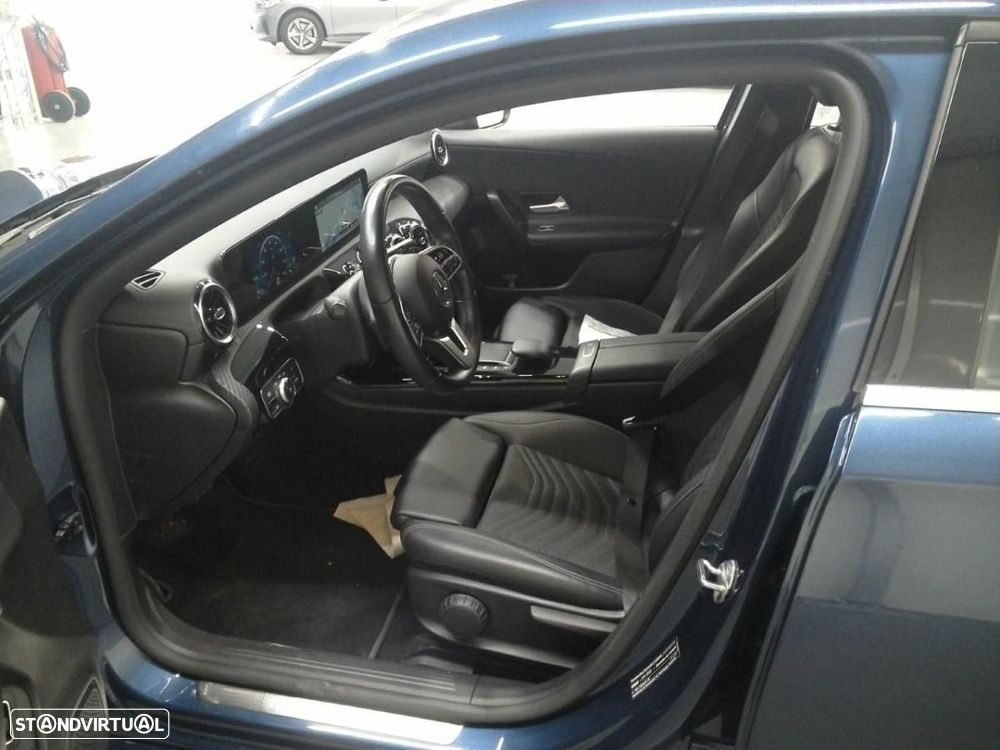 Mercedes-Benz A 250 e Style Plus - 9