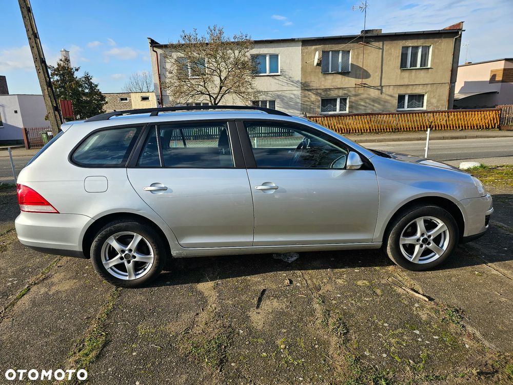 Volkswagen Golf Variant 1.9 TDI DPF DSG Comfortline - 11