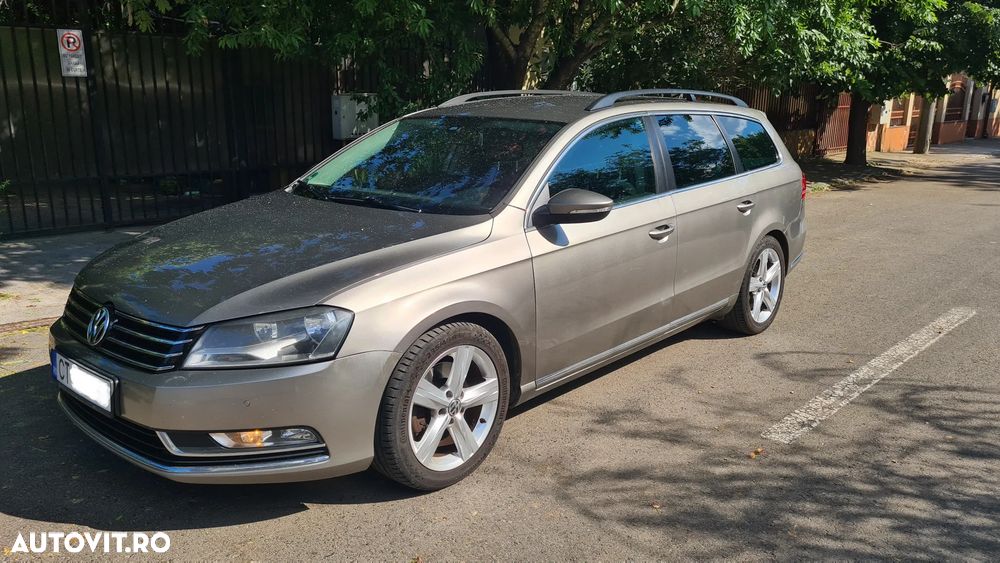 Volkswagen Passat 2.0 TDI BlueMotion Technology DSG Comfortline - 1
