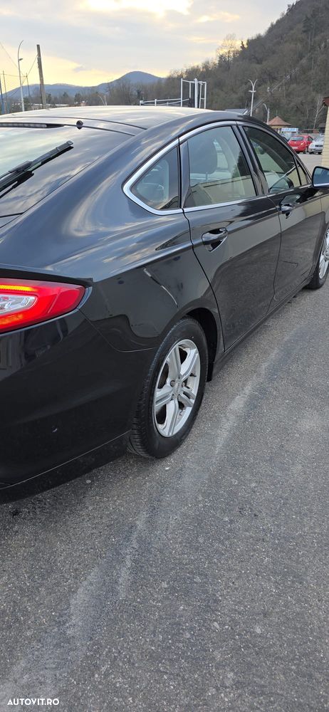 Ford Mondeo 1.5 TDCi ECOnetic Start-Stopp Titanium - 24