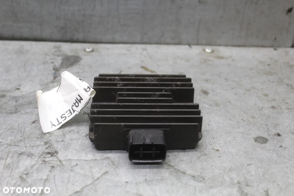 Yamaha Majesty 400 Regulator napięcia - 1