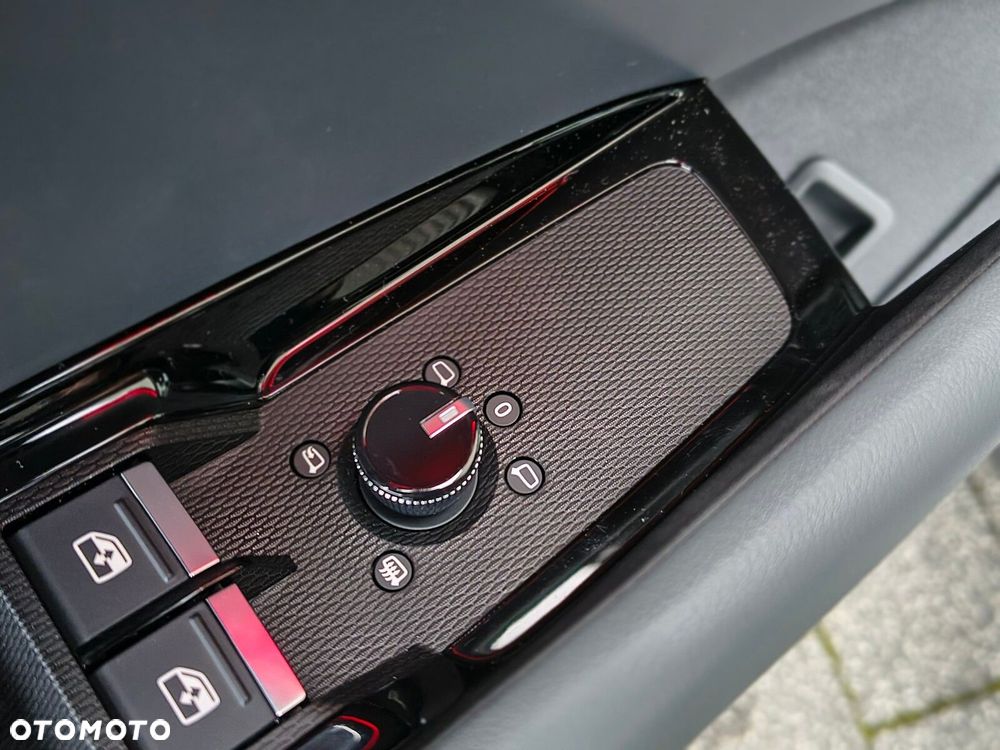 Audi Q3 Sportback - 16