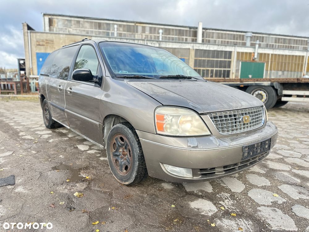Ford Freestar - 7