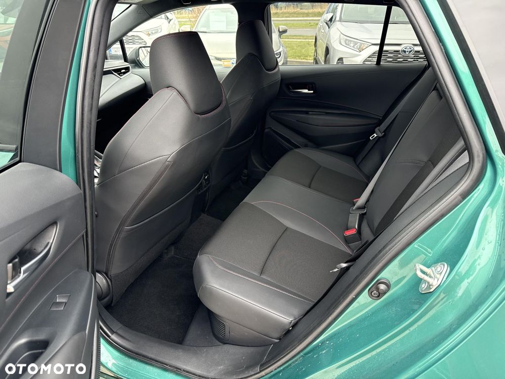 Toyota Corolla 2.0 Hybrid GR Sport Dynamic - 11