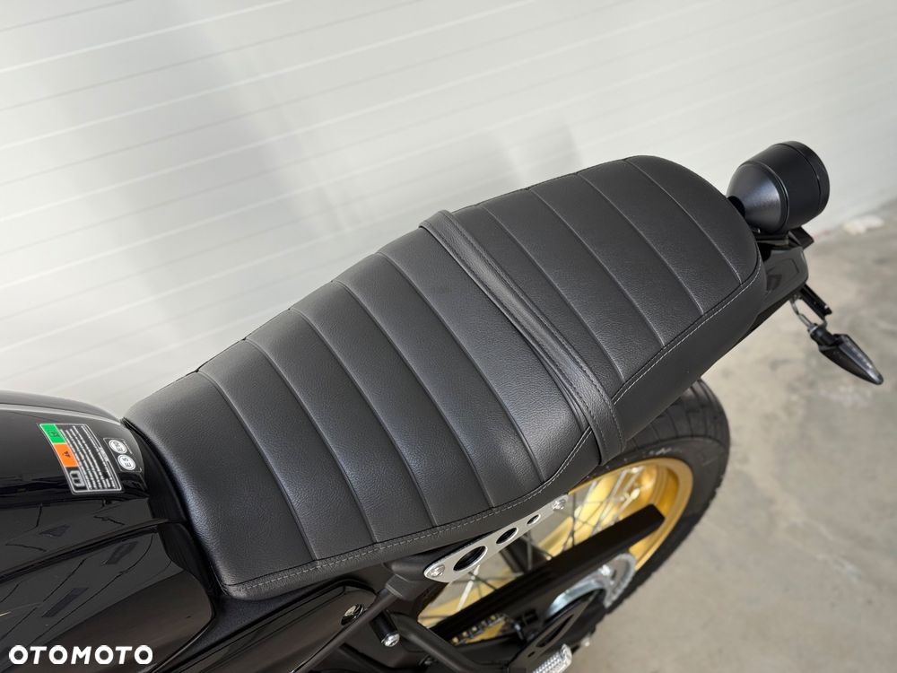 Yamaha XSR - 29