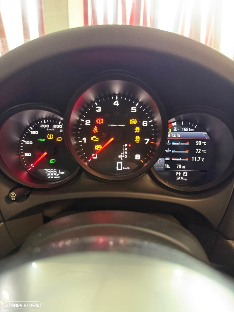 Porsche Macan PDK - 16