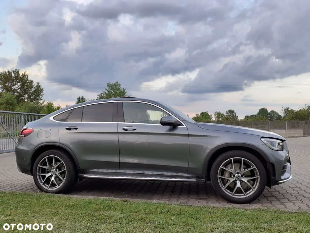 Mercedes-Benz GLC 200 4Matic 9G-TRONIC AMG Line - 10