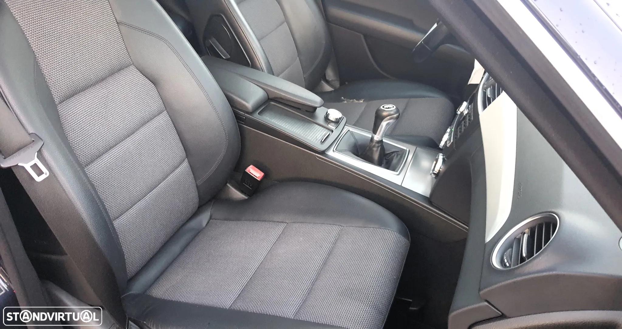 Mercedes-Benz C 220 CDi Avantgarde BlueEfficiency - 16