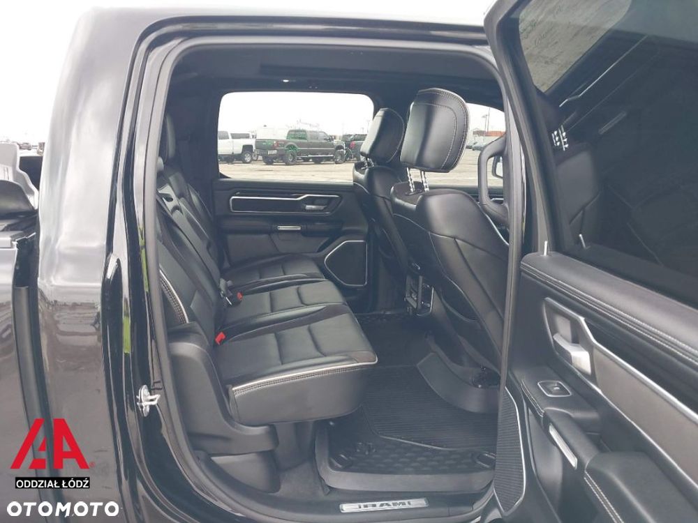 RAM 1500 - 10