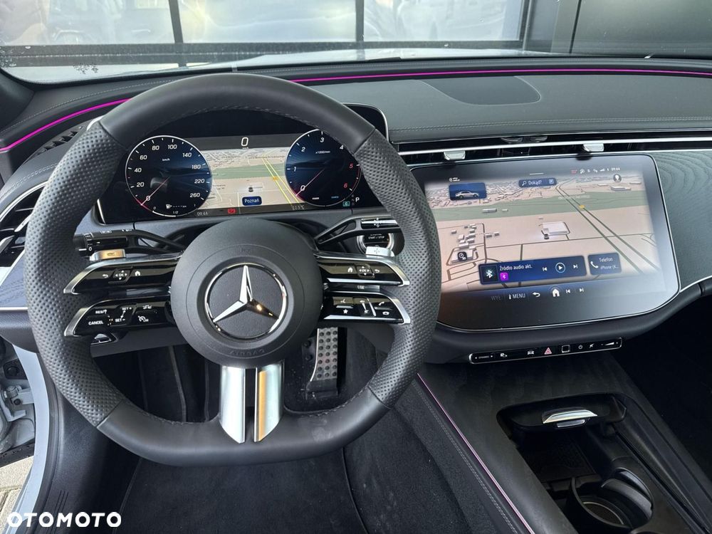 Mercedes-Benz Klasa E 220 d mHEV 4-Matic AMG 9G-Tronic - 14