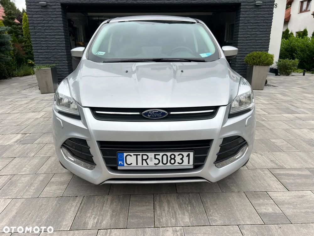 Ford Escape 2.0 EcoBoost AWD Titanium - 6