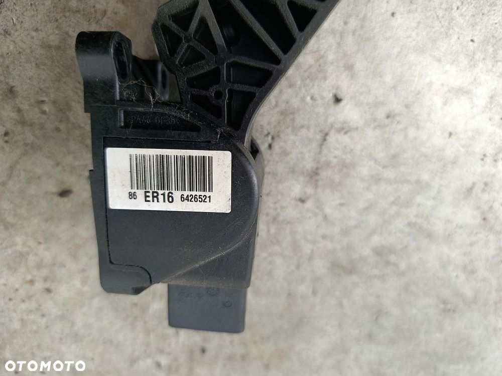 PEDAŁ GAZU, POTENCJOMETR CITROEN C4 I FL F00C3E2045  1.6 VTI - 2