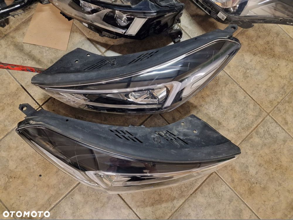 lampa przednia hyundai tucson n-line lewa d7921-22a10 prawa d7921-22a20 - 12