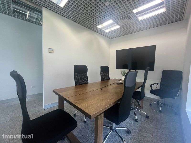 Espaço comercial na Avenida Xanana Gusmão - Grande imagem: 4/8