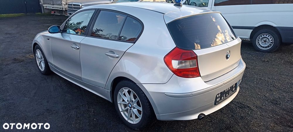 bmw  1 E87 1.6B 116KM N45B16A lak 354/7 samochód na części - 4