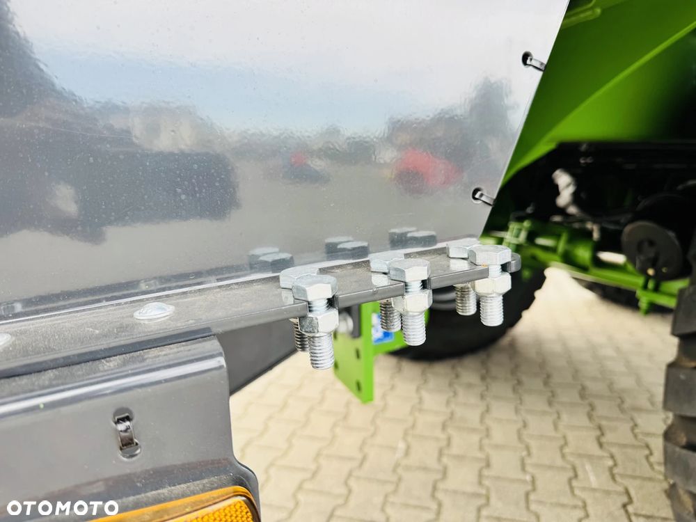 Bergmann Precyzyjny uniwersalny rozrzutnik wapna i obornika XPERT 4.22 - 23