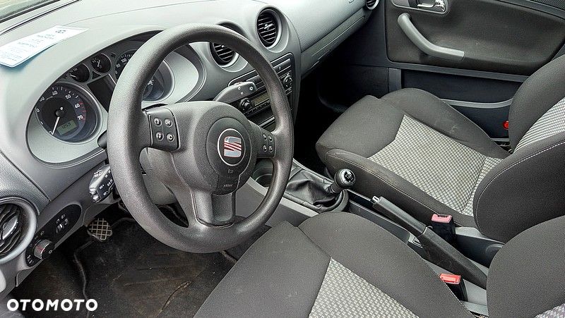 Seat Ibiza 1.6 16V Comfort Edition - 9