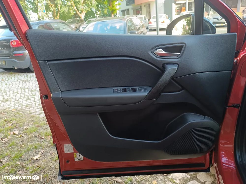 Renault Captur TCe 100 INTENS - 11