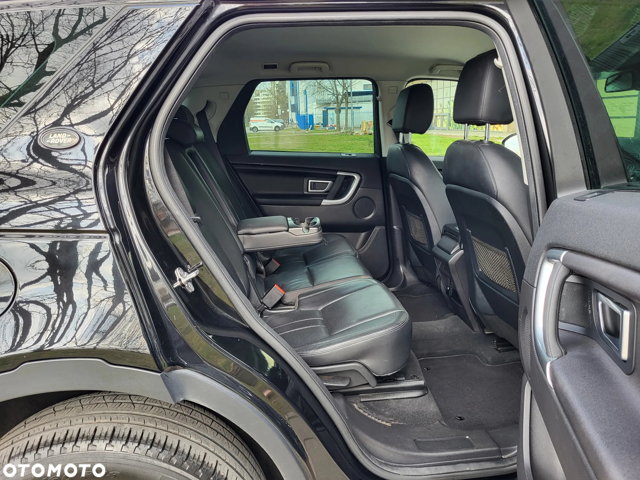 Land Rover Discovery Sport 2.0 TD4 HSE - 29