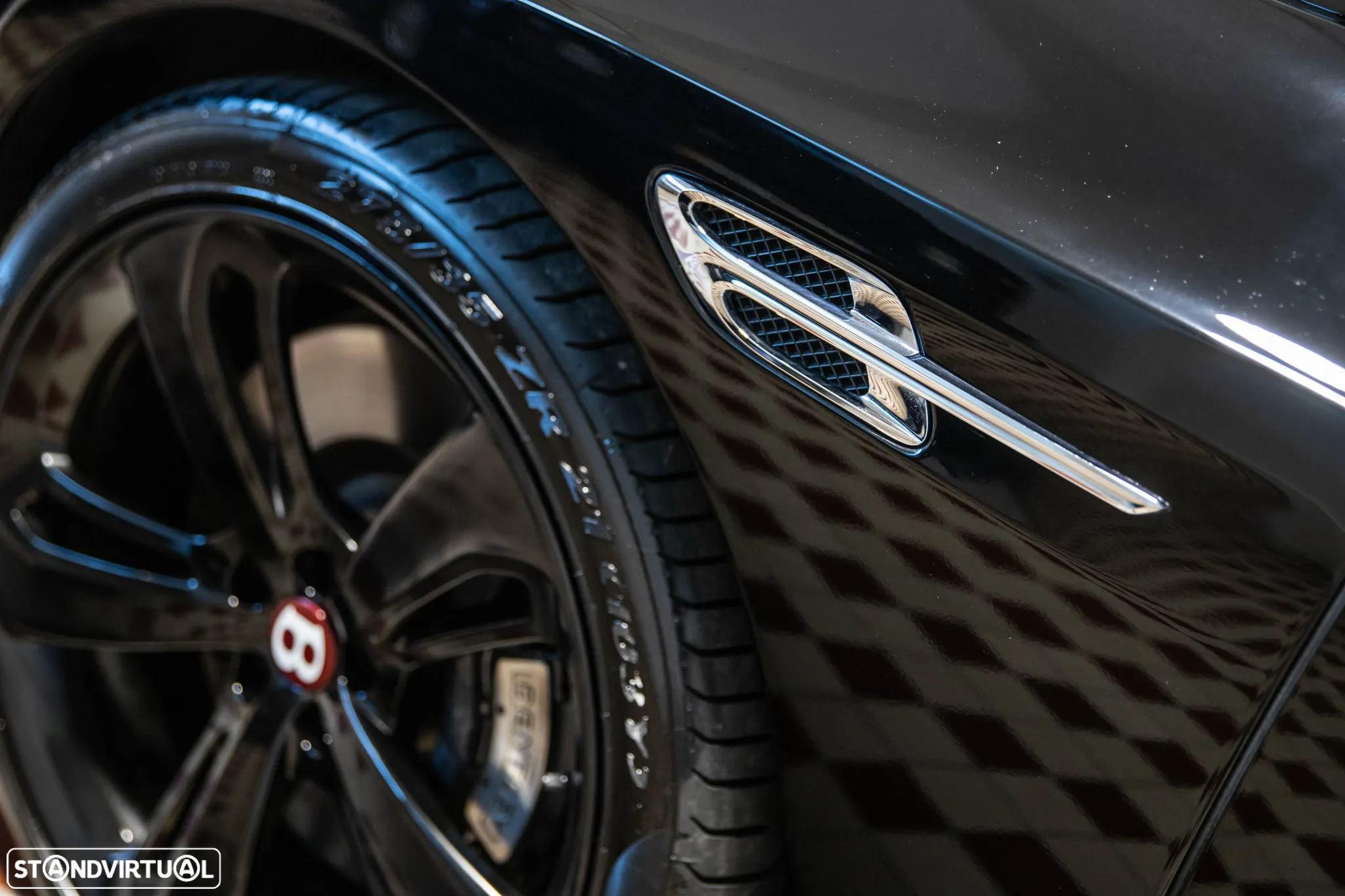 Bentley Continental GT V8 S - 12