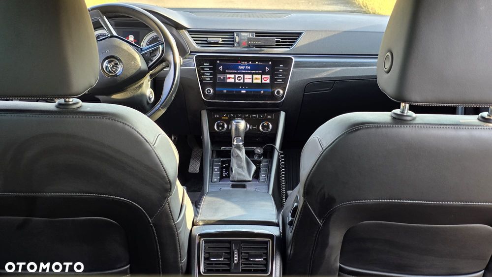 Skoda Superb 2.0 TSI Ambition DSG - 12
