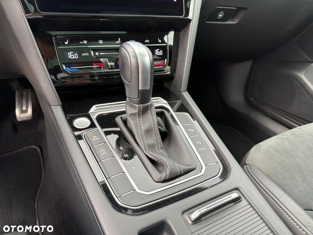 Volkswagen Arteon Shooting Brake - 17