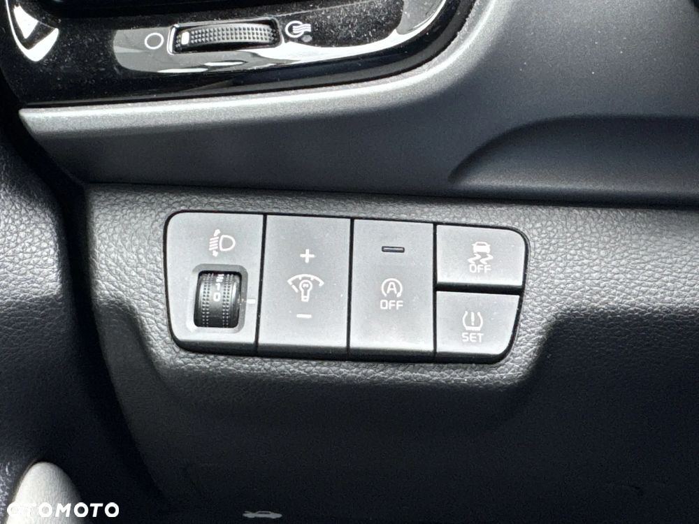 Kia Stonic 1.2 M - 25