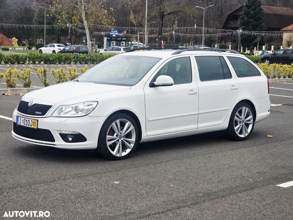 Skoda Octavia Combi 2.0 RS TDI - 10