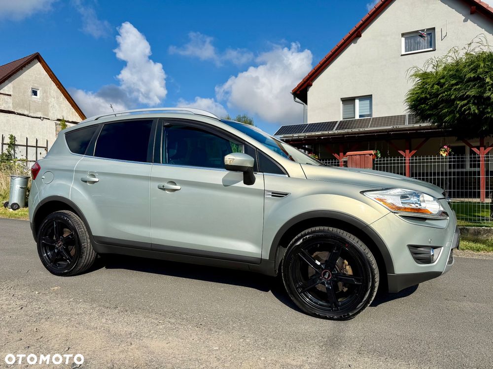 Ford Kuga 2.0 TDCi 4x4 Titanium - 4