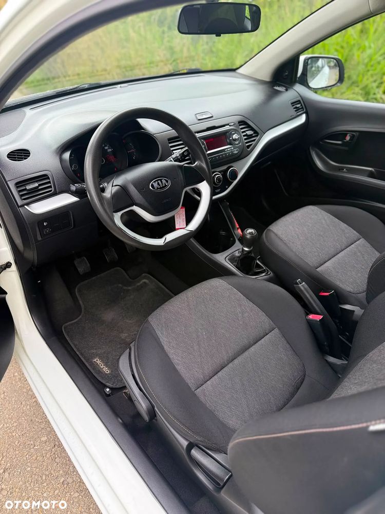 Kia Picanto 1.0 Dream Team Edition - 11