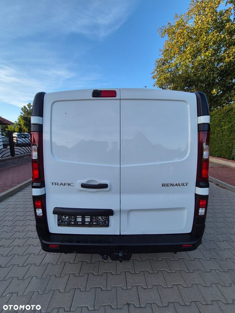 Renault Trafic Long L2 120koni 2017r Navi Klima Super stan - 9