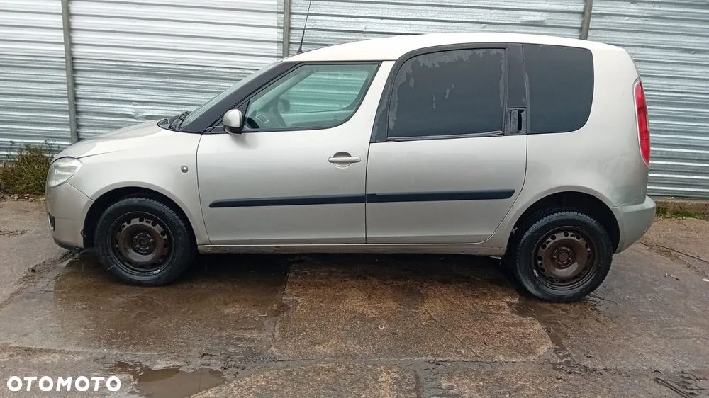 TYLKO CZĘŚCI Skoda Roomster I 5J 1.9 tdi bsw 105KM 77kW 06r-10r Lakier 9202 - 3