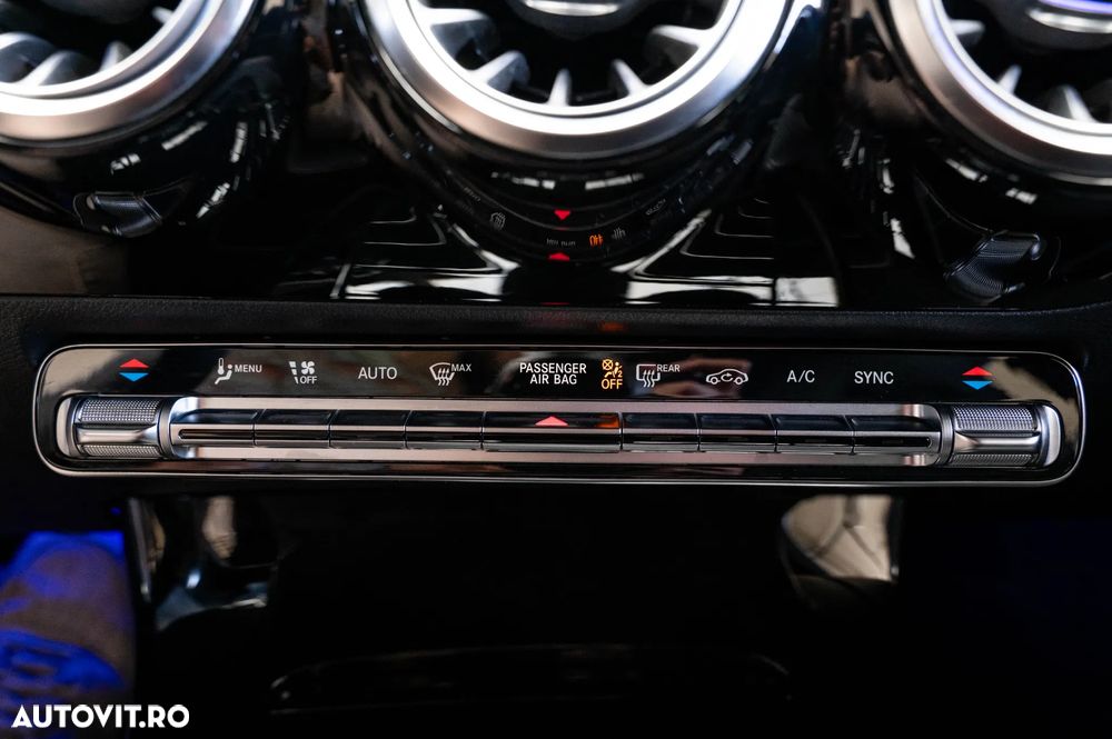 Mercedes-Benz CLA 200 7G-DCT AMG Line - 14