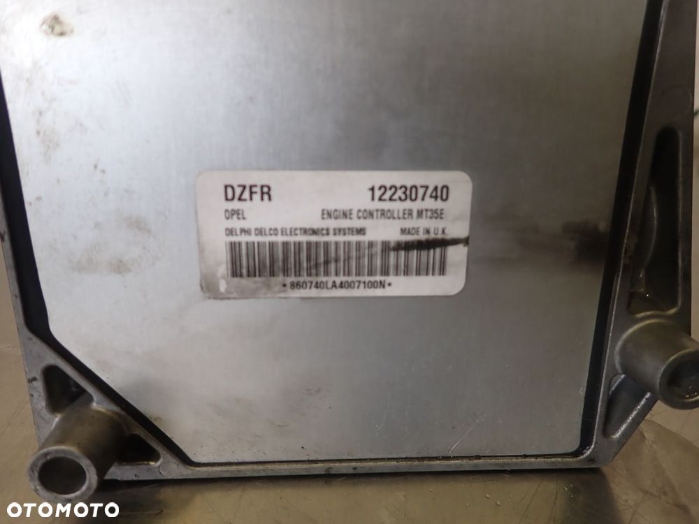 KOMPUTER SILNIKA OPEL ASTRA H 12230740 - 2