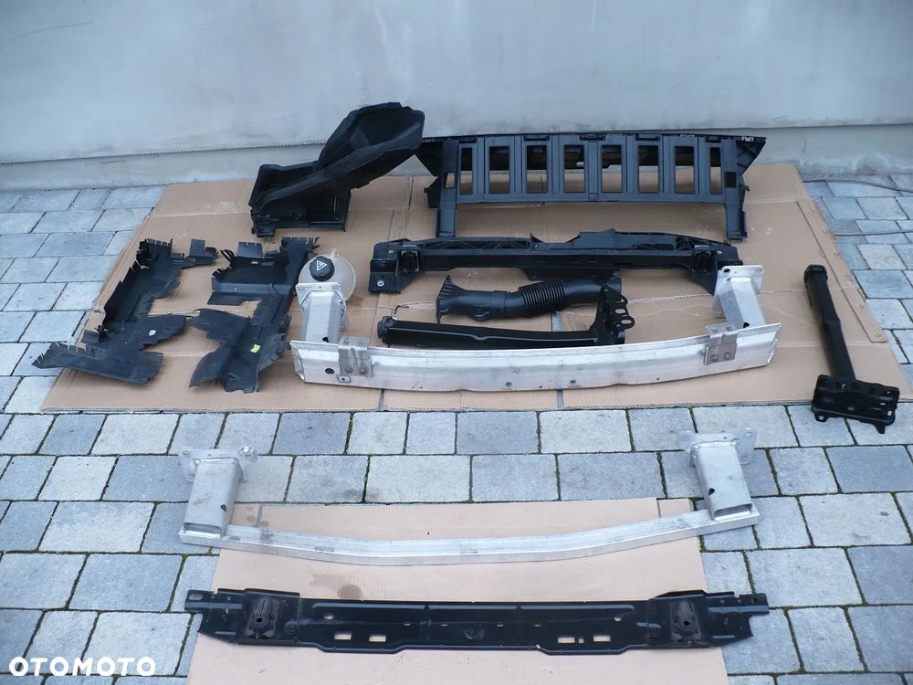 5008 II 3008 II 17- PAS BELKI CHLODNICE ORYGI. - 1