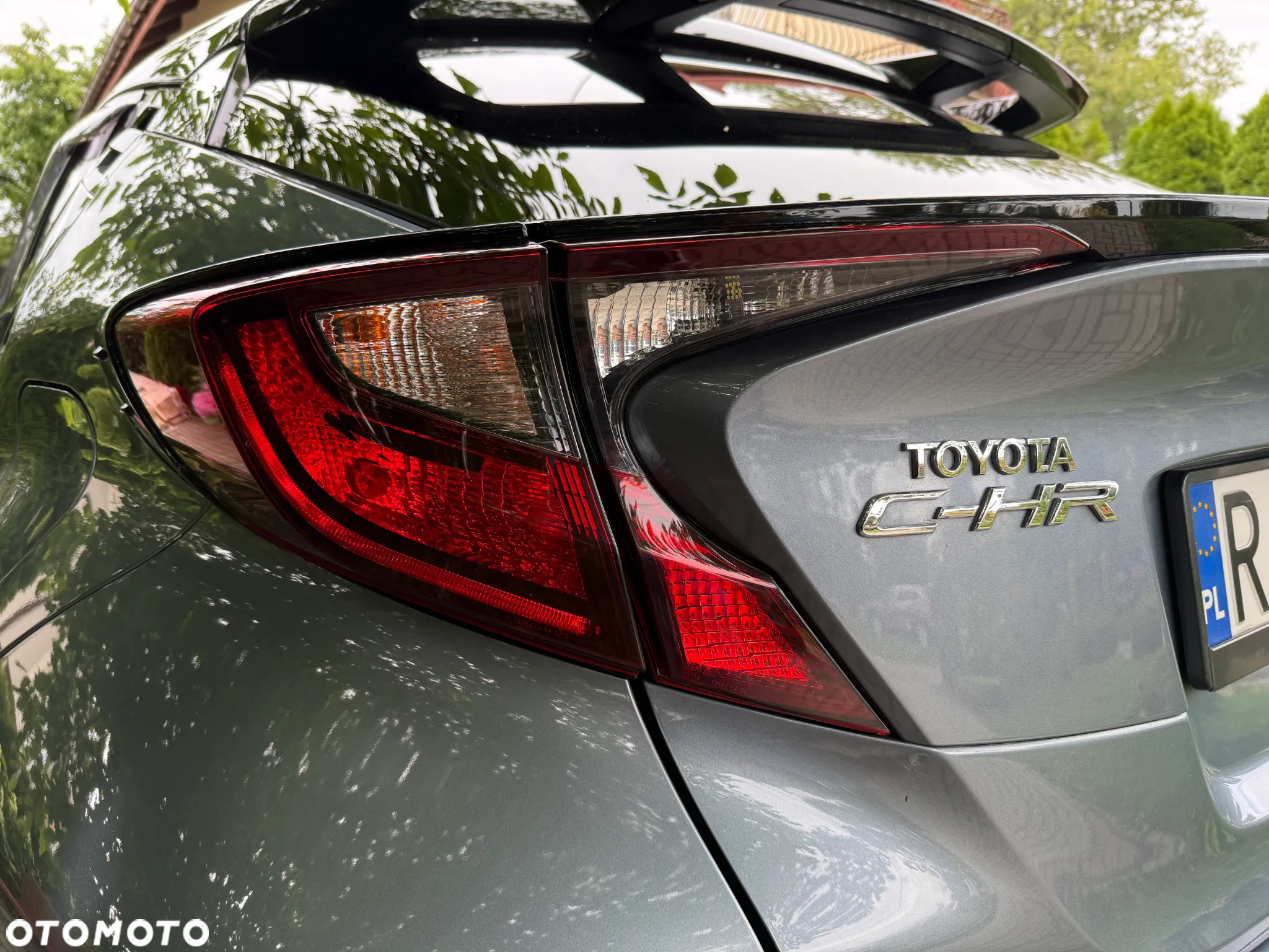 Toyota C-HR - 11