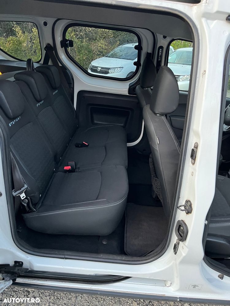 Dacia Dokker 1.5 dCi 90 CP Stepway - 17