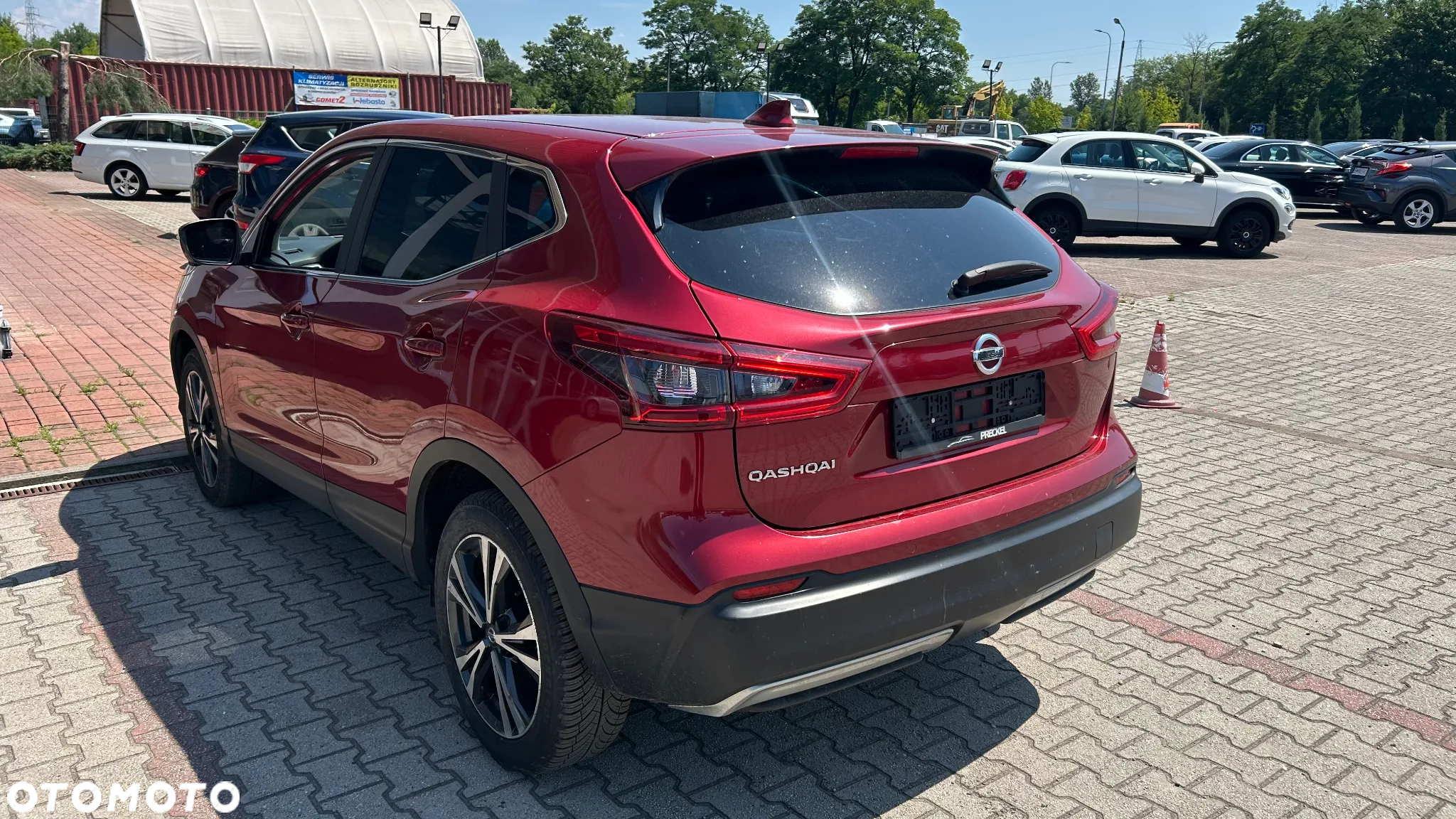 Nissan Qashqai 1.2 DIG-T N-Connecta EU6 - 2