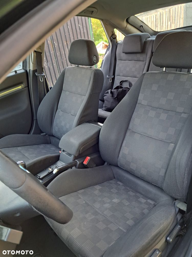 Opel Vectra GTS 1.9 CDTI DPF - 13