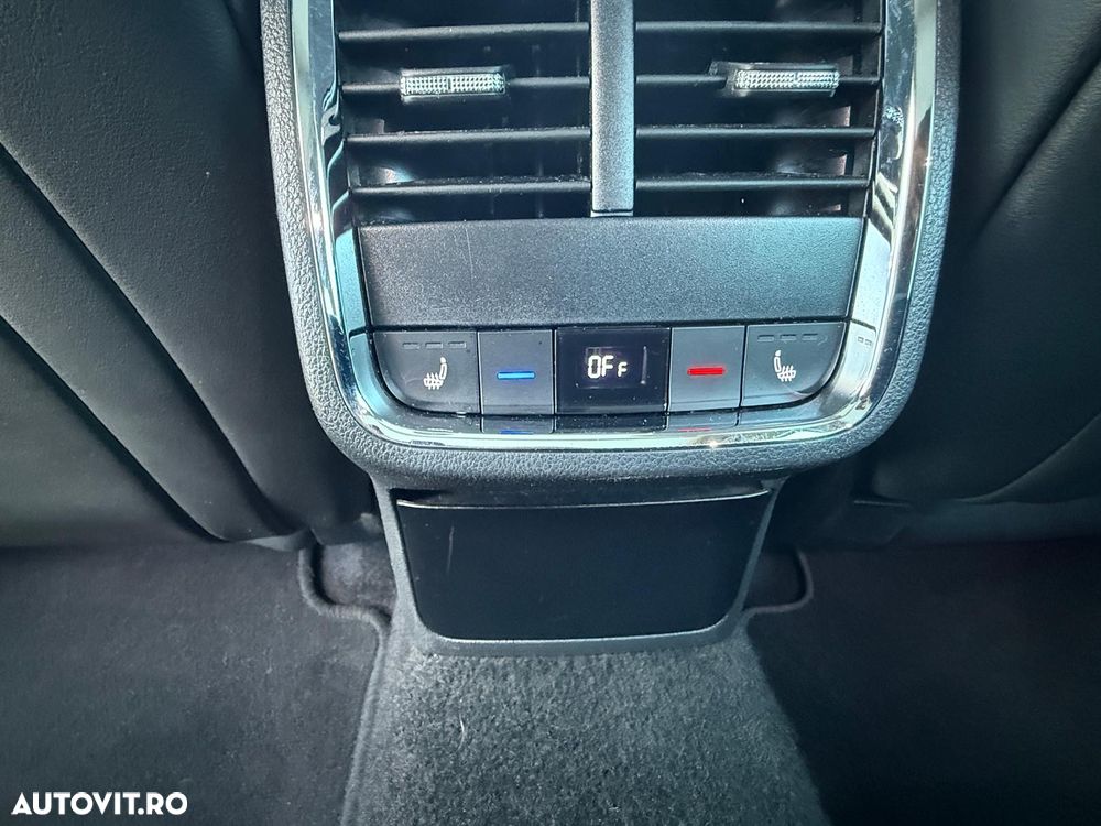 Skoda Octavia 2.0 TDI DSG Premium Edition - 20