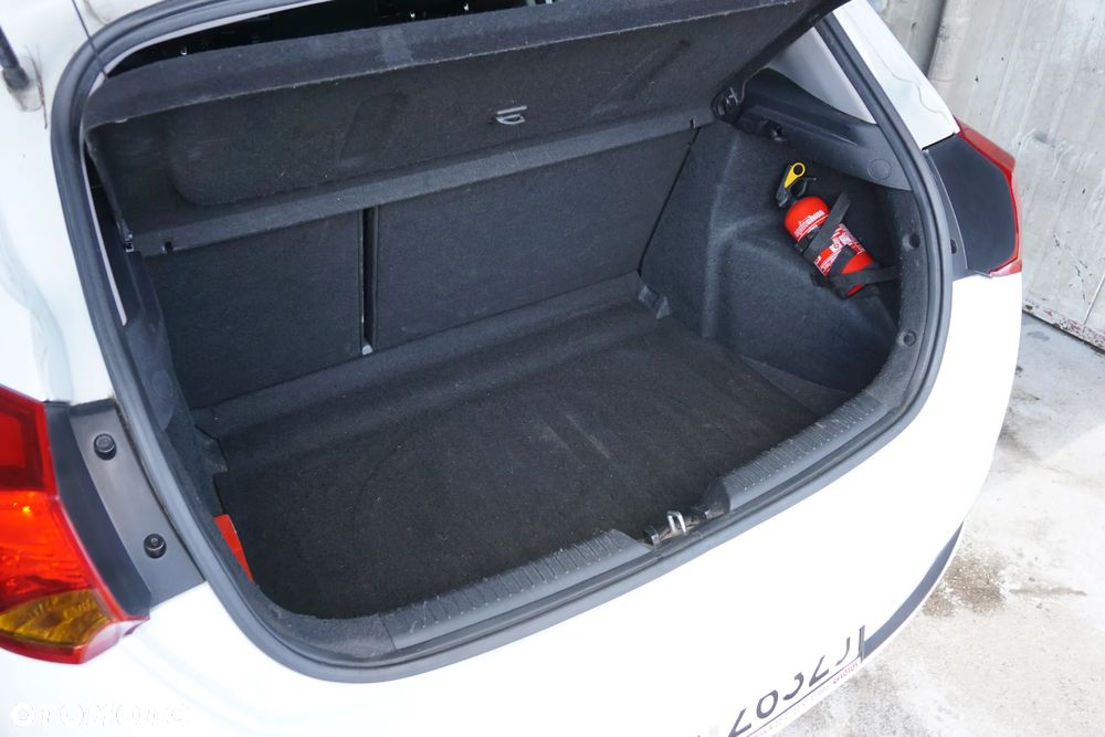 Kia Ceed 1.4 Business Line - 13