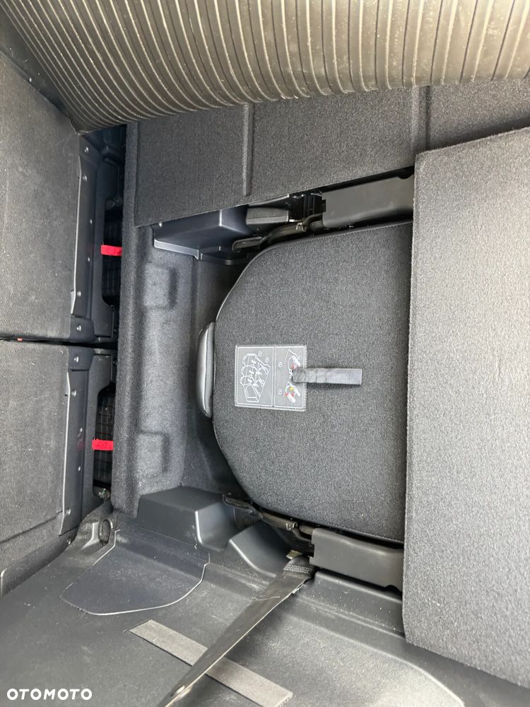 Peugeot 5008 BlueHDi 120 Allure - 34