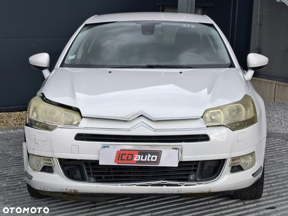 Citroen C5 2010 photo 2