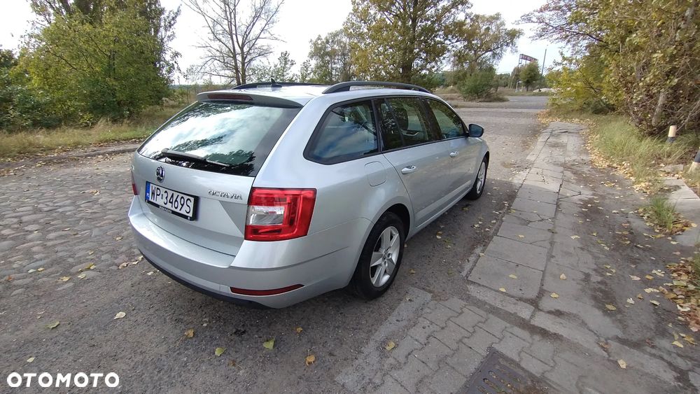 Skoda Octavia ver-1-6-tdi-ambition - 6