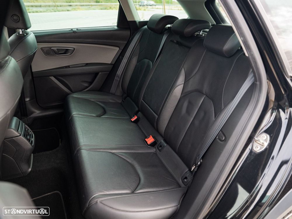 SEAT Leon X-Perience 1.6 TDi 4Drive - 28
